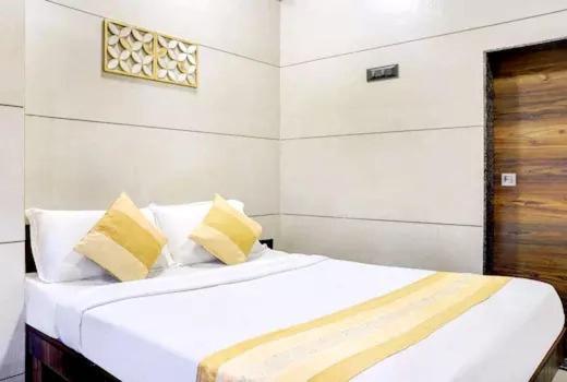 Hotel Amrita Mogappair Chennai Luaran gambar